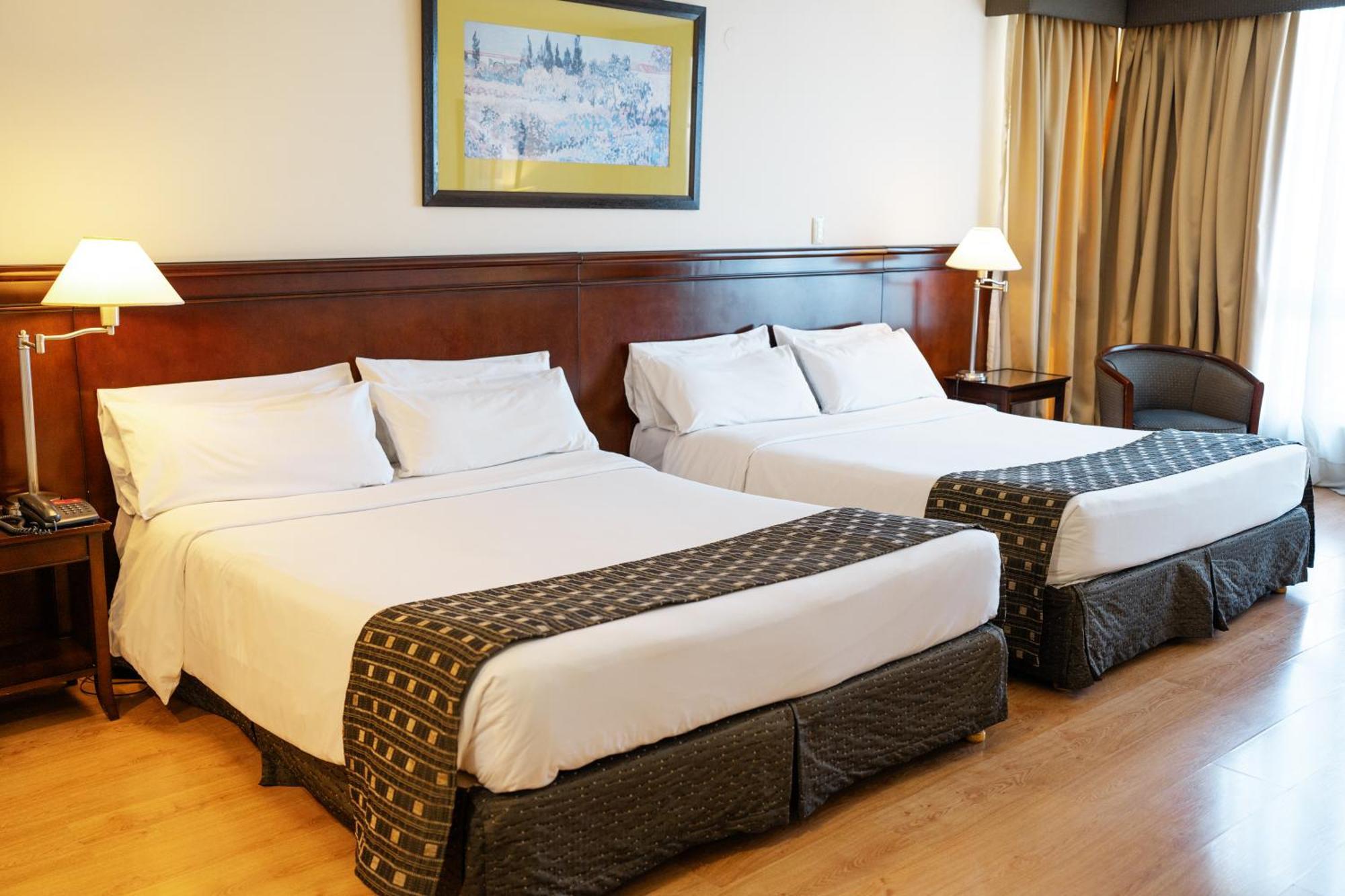 Amerian Executive Mendoza Hotel Cameră foto